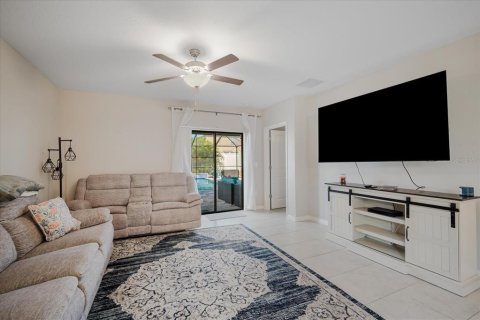 Villa ou maison à vendre à Ruskin, Floride: 5 chambres, 224.36 m2 № 1837608 - photo 18