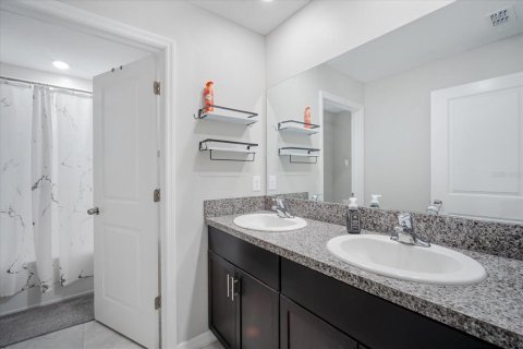 Villa ou maison à vendre à Ruskin, Floride: 5 chambres, 224.36 m2 № 1837608 - photo 2