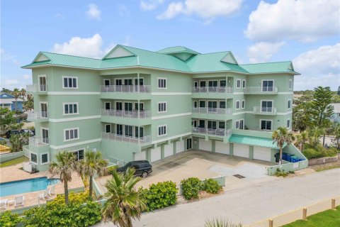 Copropriété à vendre à New Smyrna Beach, Floride: 3 chambres, 209.03 m2 № 1773269 - photo 1