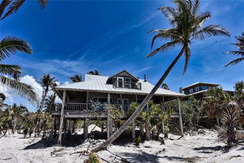 Casa en venta en Placida, Florida, 3 dormitorios, 160.81 m2 № 1636658 - foto 1