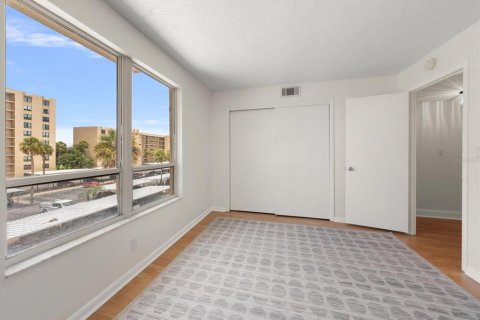 Condominio en venta en Clearwater, Florida, 2 dormitorios, 97.55 m2 № 2199492 - foto 15