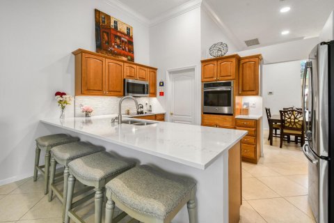 House in Palm Beach Gardens, Florida 3 bedrooms, 164.53 sq.m. № 2088124 - photo 17
