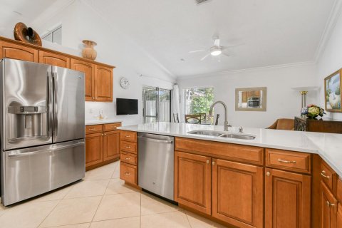 House in Palm Beach Gardens, Florida 3 bedrooms, 164.53 sq.m. № 2088124 - photo 15