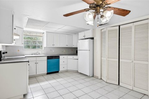 Condo in Tampa, Florida, 2 bedrooms  № 2091913 - photo 7