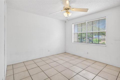Condo in Tampa, Florida, 2 bedrooms  № 2091913 - photo 21