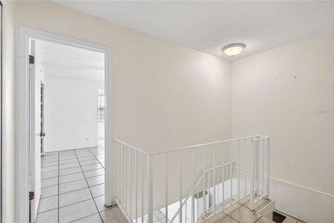 Condo in Tampa, Florida, 2 bedrooms  № 2091913 - photo 15