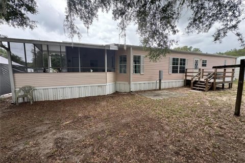 House in Belleview, Florida 3 bedrooms, 149.94 sq.m. № 1784587 - photo 4