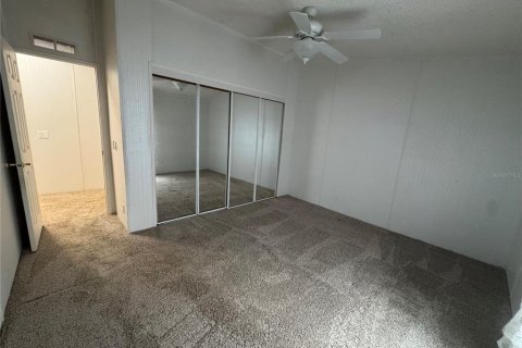 House in Belleview, Florida 3 bedrooms, 149.94 sq.m. № 1784587 - photo 27