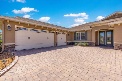 Casa en venta en Ocala, Florida, 3 dormitorios, 248.79 m2 № 2302504 - foto 2