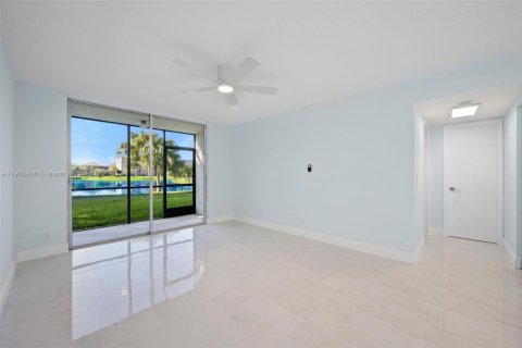 Condominio en venta en Lauderhill, Florida, 1 dormitorio, 60.67 m2 № 1952801 - foto 7