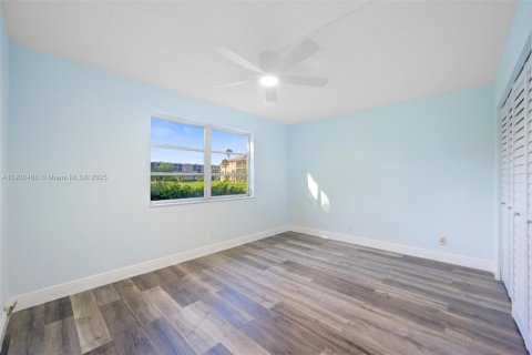 Condominio en venta en Lauderhill, Florida, 1 dormitorio, 60.67 m2 № 1952801 - foto 8