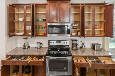 House in SOLARA RESORT in Kissimmee, Florida 5 bedrooms, 298.49 sq.m. № 2202215 - photo 12