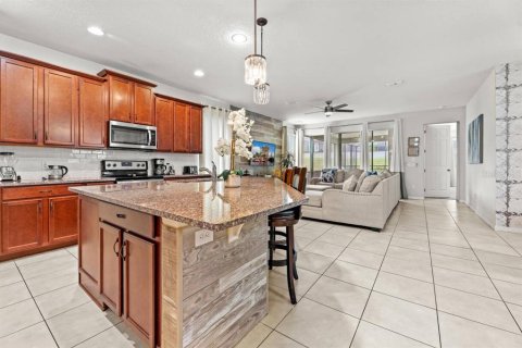 House in SOLARA RESORT in Kissimmee, Florida 5 bedrooms, 298.49 sq.m. № 2202215 - photo 8