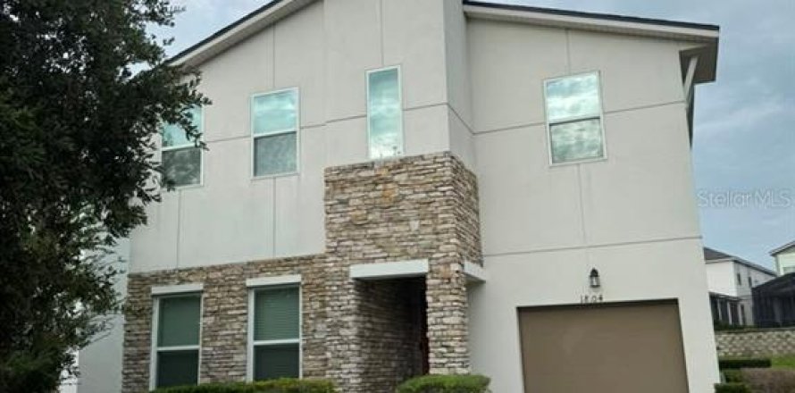 House in SOLARA RESORT in Kissimmee, Florida 5 bedrooms, 298.49 sq.m. № 2202215