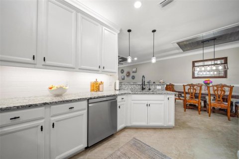 House in Venice, Florida 2 bedrooms, 145.67 sq.m. № 1543110 - photo 18