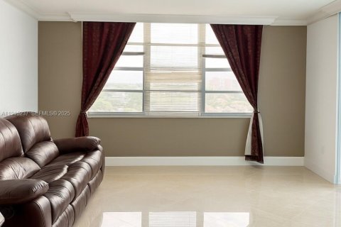 Copropriété à louer à Aventura, Floride: 120.77 m2 № 1990400 - photo 7