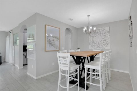 Townhouse in Daytona Beach, Florida 3 bedrooms, 155.43 sq.m. № 1866607 - photo 17