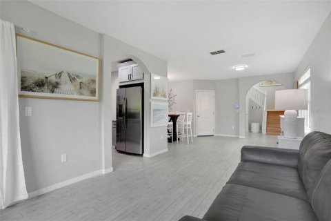 Townhouse in Daytona Beach, Florida 3 bedrooms, 155.43 sq.m. № 1866607 - photo 10