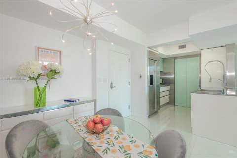 Copropriété à vendre à Miami, Floride: 2 chambres, 102.84 m2 № 1781743 - photo 30