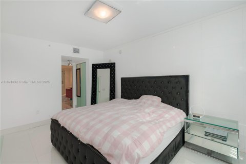 Copropriété à vendre à Miami, Floride: 2 chambres, 102.84 m2 № 1781743 - photo 9