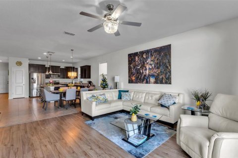 Casa en venta en Polk City, Florida, 4 dormitorios, 180.04 m2 № 2156804 - foto 8
