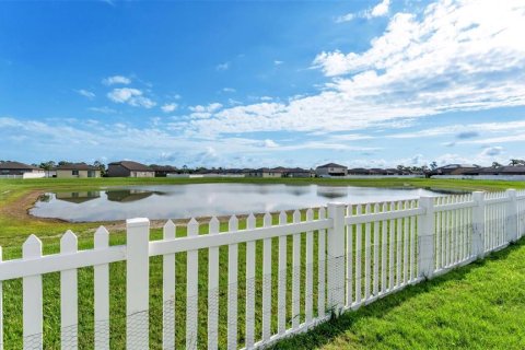 Casa en venta en Polk City, Florida, 4 dormitorios, 180.04 m2 № 2156804 - foto 30