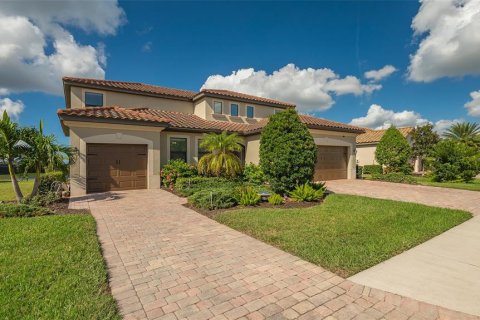 Villa ou maison à vendre à Bradenton, Floride: 6 chambres, 365.48 m2 № 2396525 - photo 5