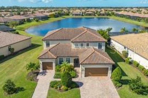 Villa ou maison à vendre à Bradenton, Floride: 6 chambres, 365.48 m2 № 2396525 - photo 3