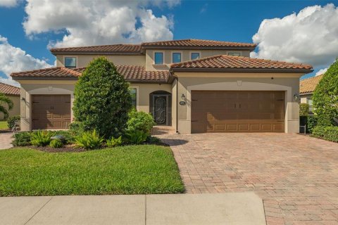 Villa ou maison à vendre à Bradenton, Floride: 6 chambres, 365.48 m2 № 2396525 - photo 4