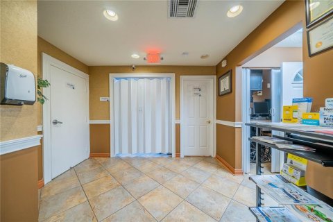Commercial property in Riverview, Florida 167.22 sq.m. № 671388 - photo 27