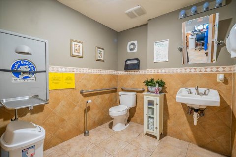 Commercial property in Riverview, Florida 167.22 sq.m. № 671388 - photo 19