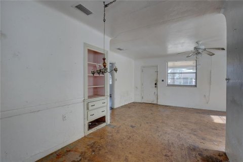 Casa en venta en Madeira Beach, Florida, 3 dormitorios, 115.85 m2 № 1612791 - foto 12