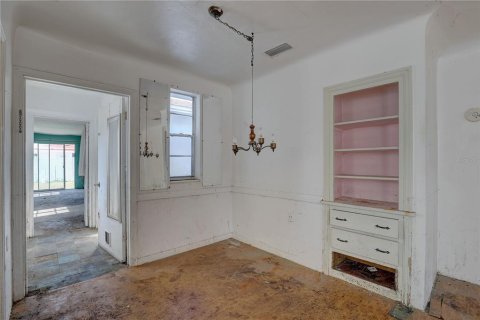 Casa en venta en Madeira Beach, Florida, 3 dormitorios, 115.85 m2 № 1612791 - foto 10