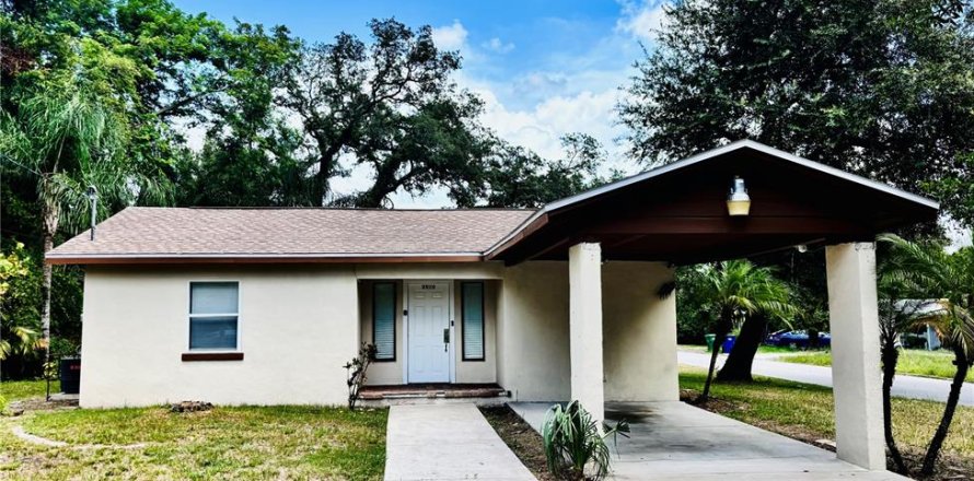Villa ou maison à Tampa, Floride 2 chambres, 88.26 m2 № 2317256