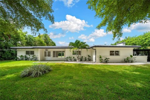 Casa en venta en Pinecrest, Florida, 4 dormitorios, 199.55 m2 № 1878362 - foto 1