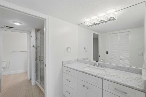 Купить кондоминиум в Тиерра-Верде, Флорида 5 комнат, 148.64м2, № 2147612 - фото 17