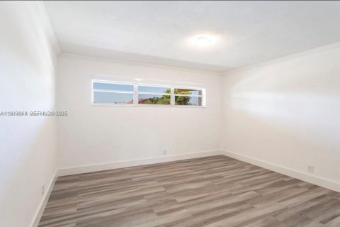 Appartement à louer à Sweetwater, Floride: 2 chambres, 76.83 m2 № 1976792 - photo 9