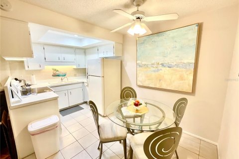 Condominio en alquiler en Holiday, Florida, 2 dormitorios, 76.64 m2 № 1866201 - foto 5