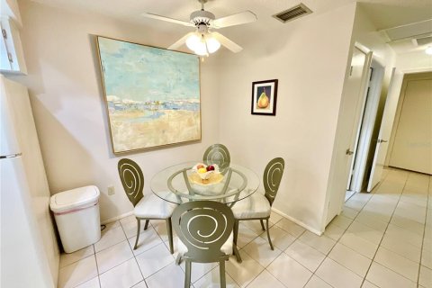 Condominio en alquiler en Holiday, Florida, 2 dormitorios, 76.64 m2 № 1866201 - foto 6