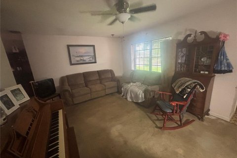 Casa en venta en Altamonte Springs, Florida, 4 dormitorios, 178.84 m2 № 1918350 - foto 3