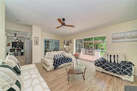 Villa ou maison à vendre à Bradenton, Floride: 3 chambres, 233 m2 № 2299258 - photo 24