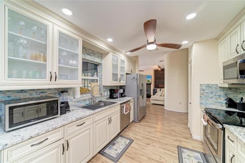 Villa ou maison à vendre à Bradenton, Floride: 3 chambres, 233 m2 № 2299258 - photo 17