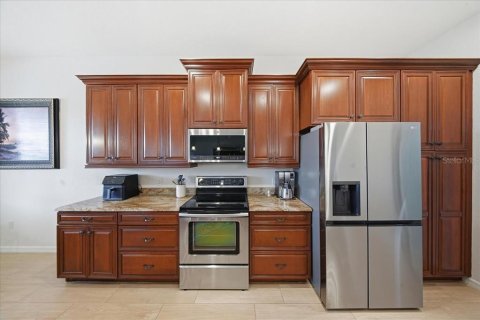Casa en venta en Lake Wales, Florida, 3 dormitorios, 191.19 m2 № 2113848 - foto 17