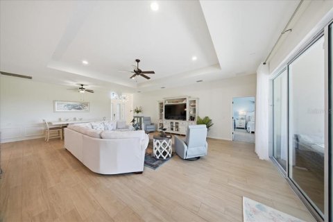 Casa en venta en Lake Wales, Florida, 3 dormitorios, 191.19 m2 № 2113848 - foto 11