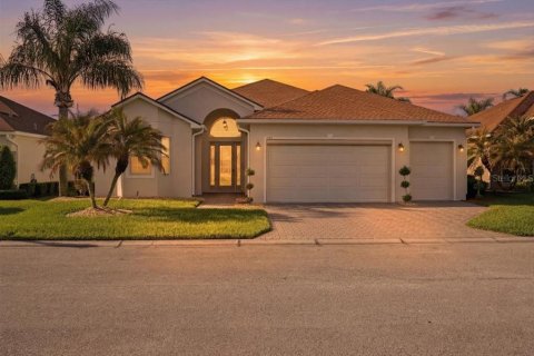 Casa en venta en Lake Wales, Florida, 3 dormitorios, 191.19 m2 № 2113848 - foto 2