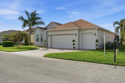 Casa en venta en Lake Wales, Florida, 3 dormitorios, 191.19 m2 № 2113848 - foto 3