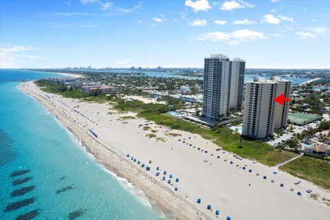 Condo in Riviera Beach, Florida, 2 bedrooms № 2249749