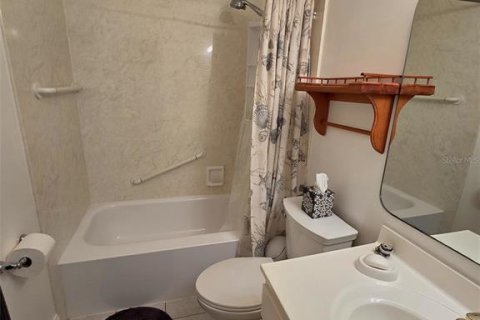 Купить кондоминиум в Клируотер, Флорида 6 комнат, 89.19м2, № 2238662 - фото 13