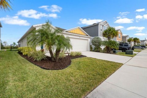House in Apollo Beach, Florida 3 bedrooms, 148.83 sq.m. № 2349496 - photo 12