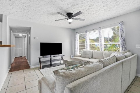 Villa ou maison à vendre à Jacksonville, Floride: 3 chambres, 108.51 m2 № 2403498 - photo 15